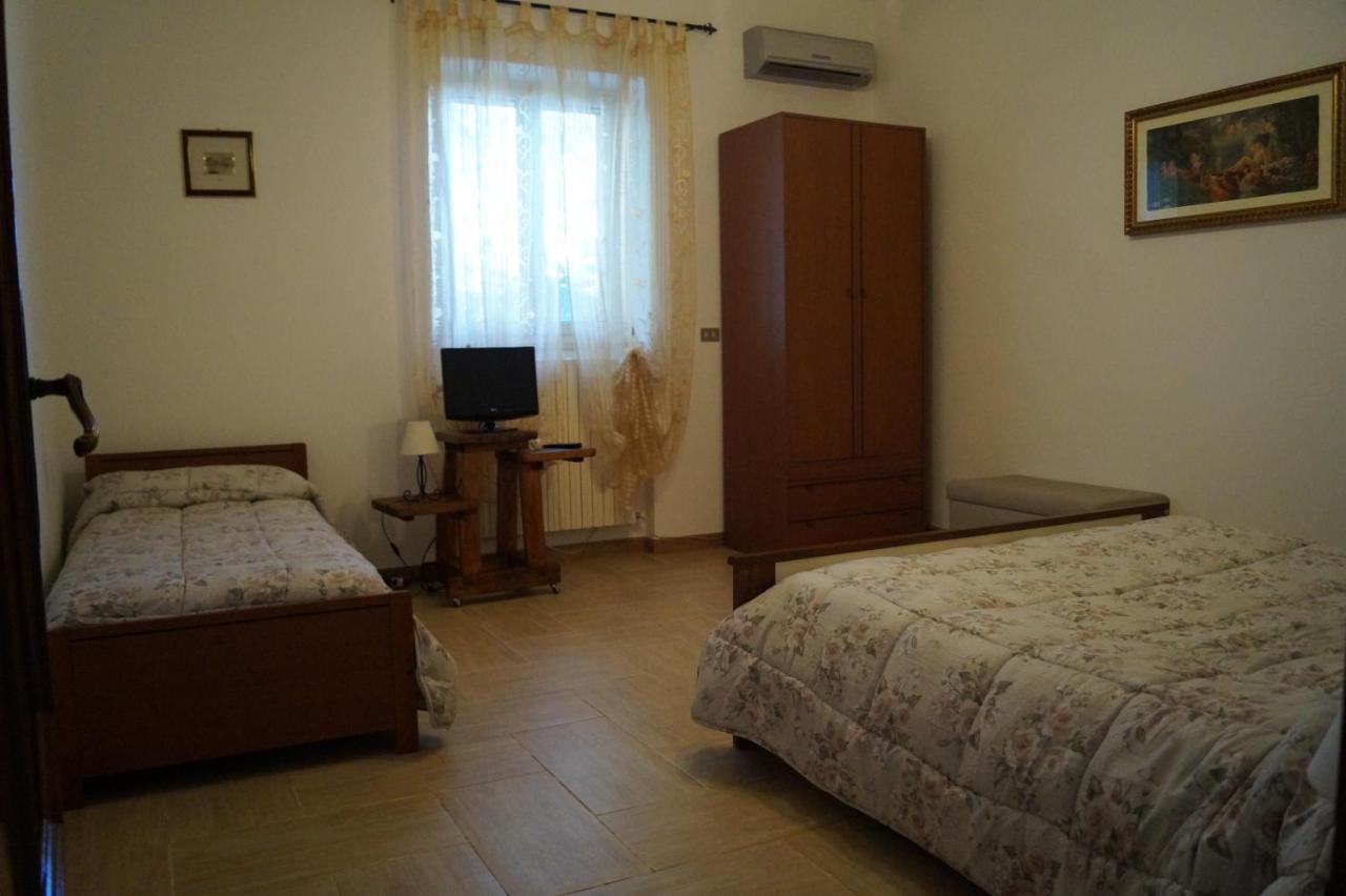 Bed and Breakfast La Casa Del Nonno Alberobello Esterno foto